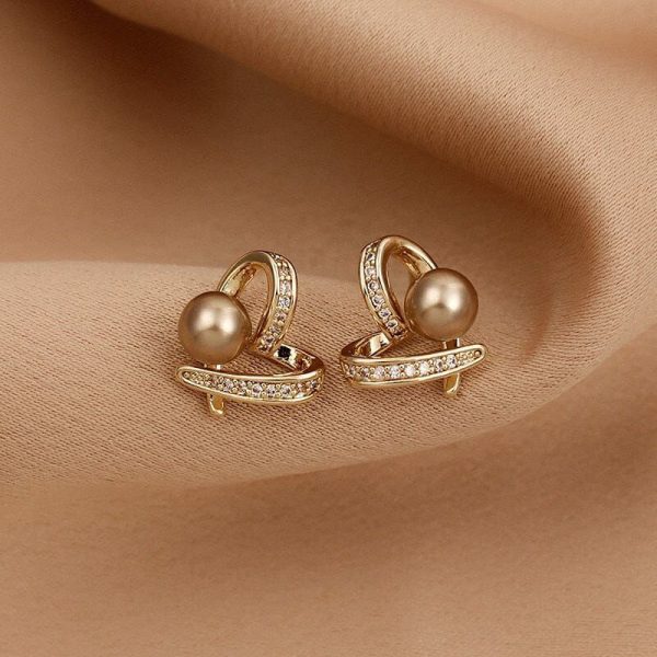 Earrings | Luxury Elegant Heart Pearl Stud Earrings Garnet