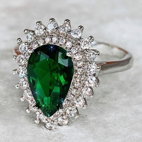 Emerald | Bright Elegant Emerald Pear-shaped