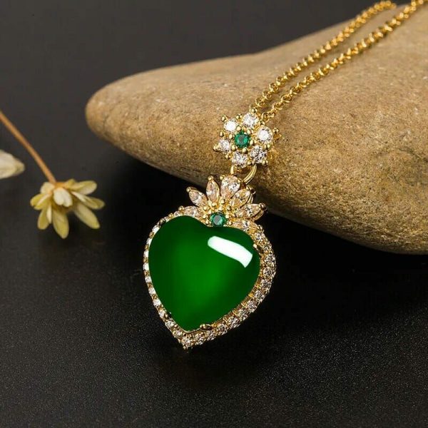 Emerald | Love Heart-Shaped Emerald u0026 Green Chalcedony Pendant