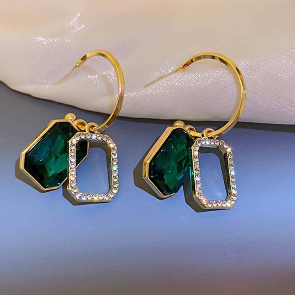 Emerald | Luxury Exquisite Emerald Earrings Blue