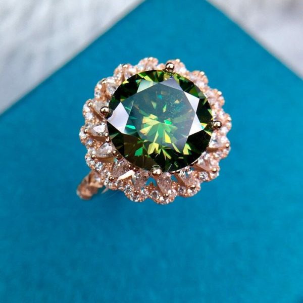 Emerald | Luxury Stunning Huge Emerald- Adjustable Gold