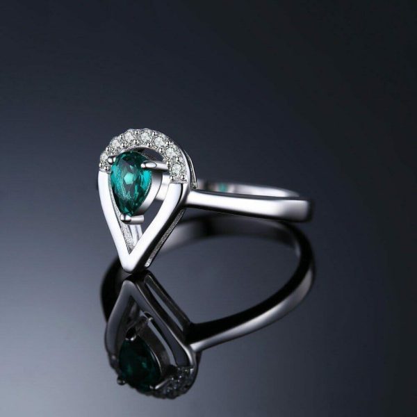 Emerald | Pear Simulated Nano Emerald- 925 Sterling Silver