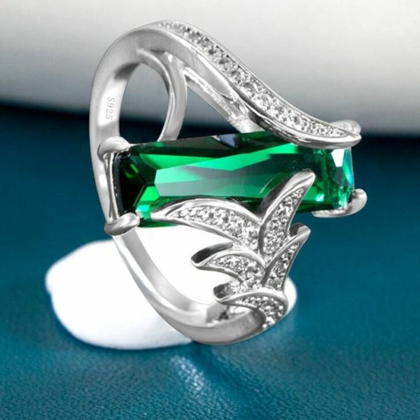 Emerald | Pretty Classic Rectangle Shape Emerald- 925 Sterling Silver