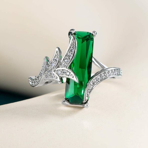 Emerald | Pretty Classic Rectangle Shape Emerald- 925 Sterling Silver