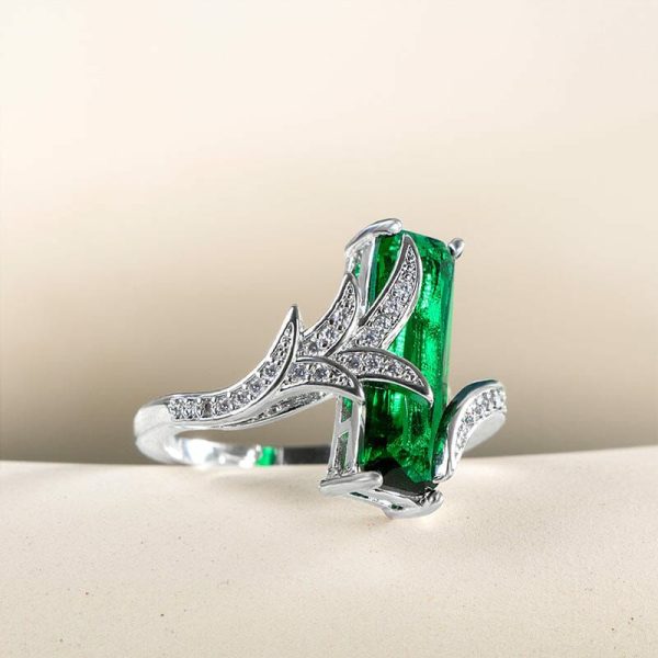 Emerald | Pretty Classic Rectangle Shape Emerald- 925 Sterling Silver