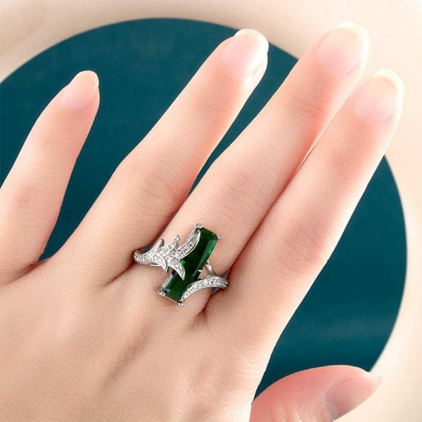 Emerald | Pretty Classic Rectangle Shape Emerald- 925 Sterling Silver