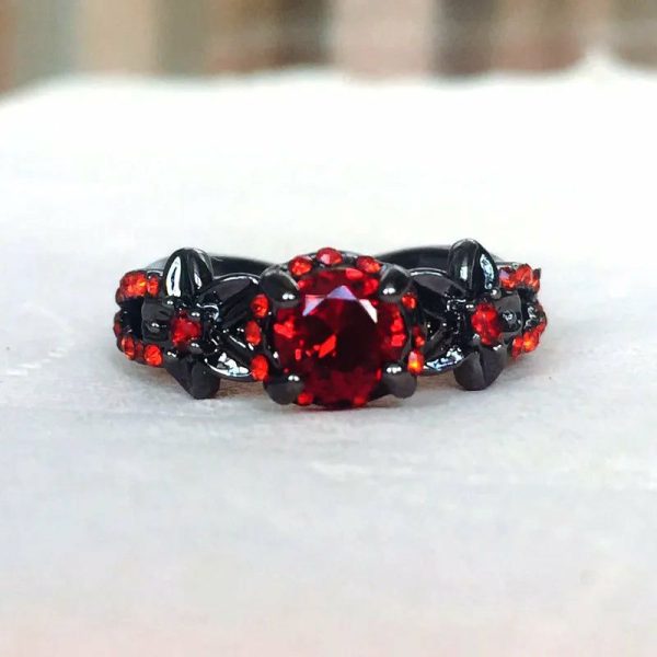 Garnet | Red Garnet Flower Shiny Black Gold Color Red