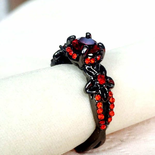 Garnet | Red Garnet Flower Shiny Black Gold Color Red