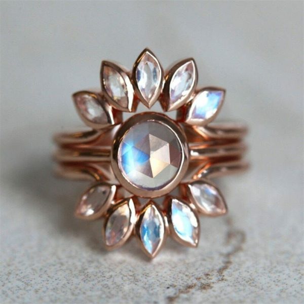 Moonstone | Exquisite Flower Moonstone