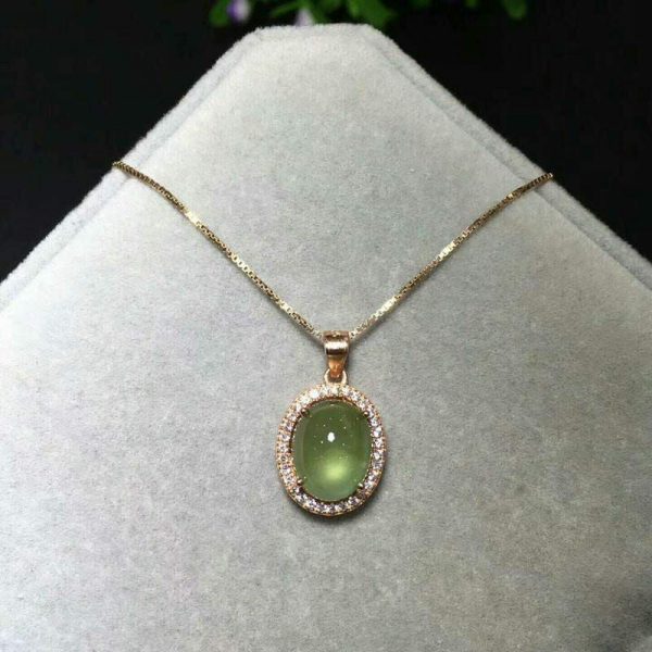 Necklaces | Exquisite Prehnite Pendant Gold