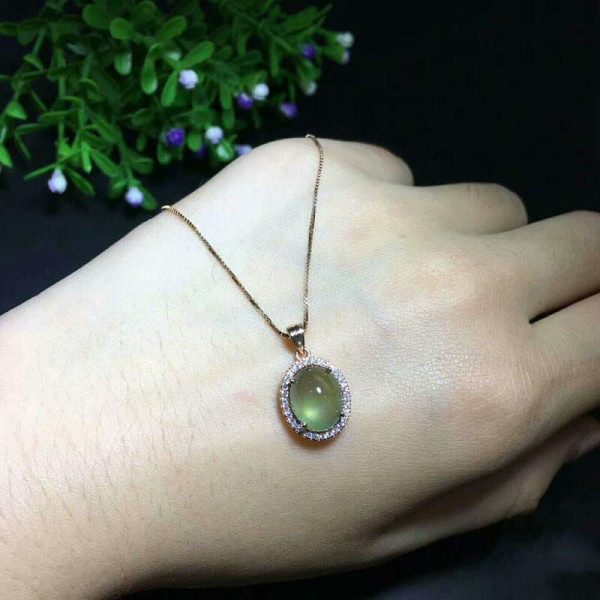 Necklaces | Exquisite Prehnite Pendant Gold