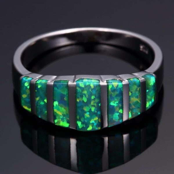 Opal | Luxurious Green Fire Opal Silver