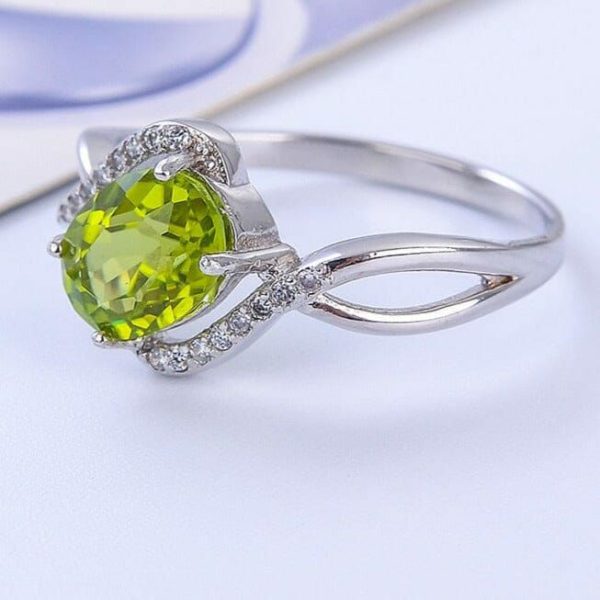 Rings | 1.5ct Peridot 6*8mm Green Gemstone- 925 Sterling Silver Silver